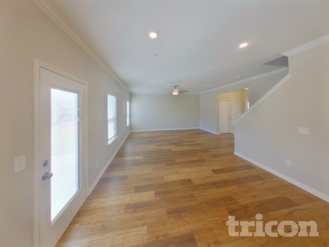 Photo - 622 Crooked Crk