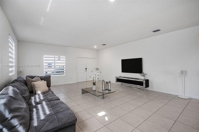 Photo - 21189 SW 127th Ct