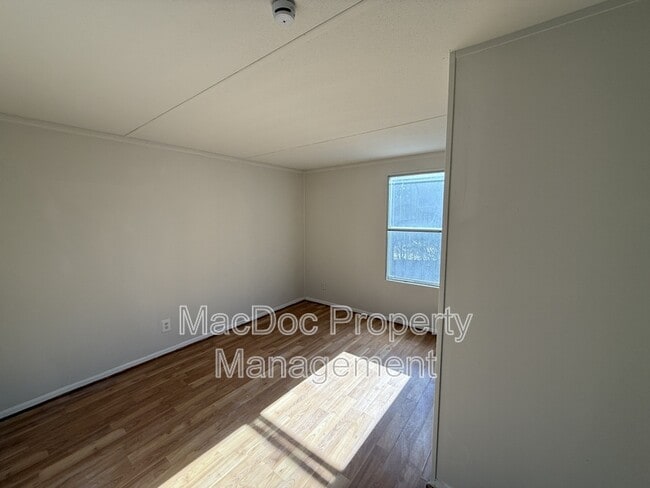 Photo - 3611 Shirleys Hill Rd