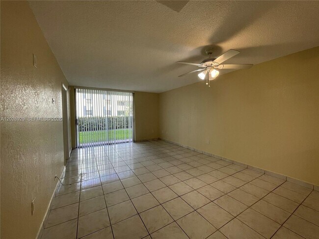 Photo - 10090 NW 80th Ct Unit 1123