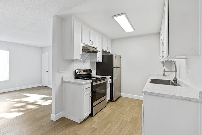 Photo - View Apartments