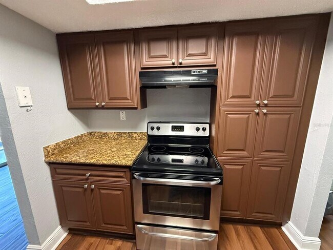 Photo - 4741 S Texas Ave Unidad D