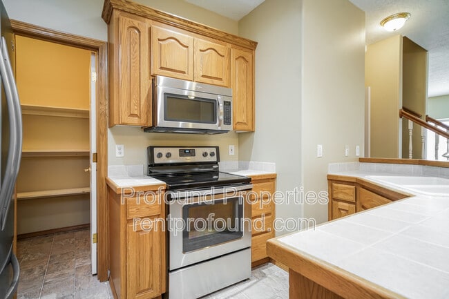 Photo - 2623 NE Rocky Butte Rd