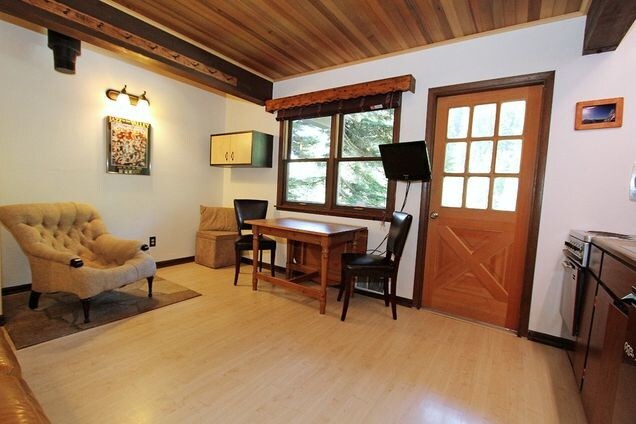 Photo - 2 Kendall Peak Way Unidad 1100