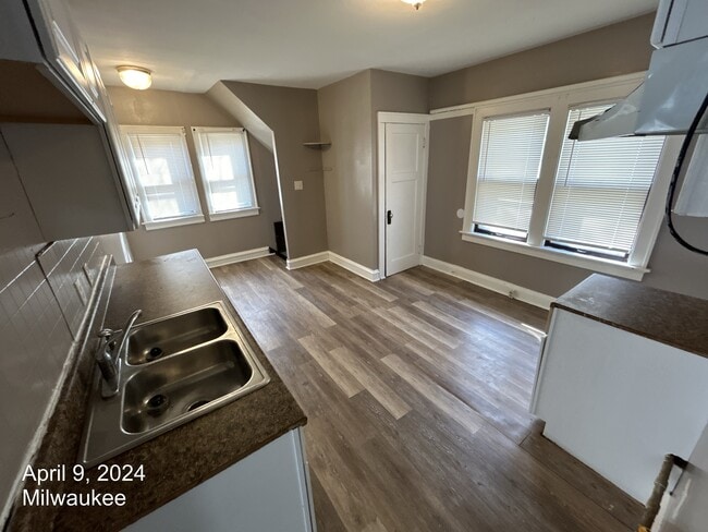 Photo - 2634 N 56th St