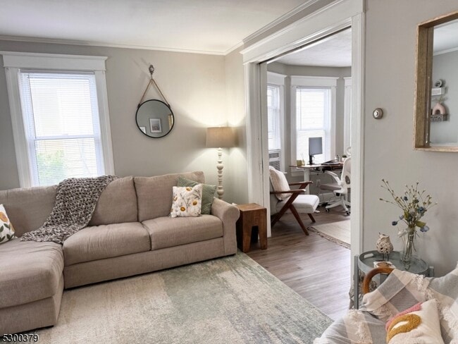 Photo - 25 Somerset St