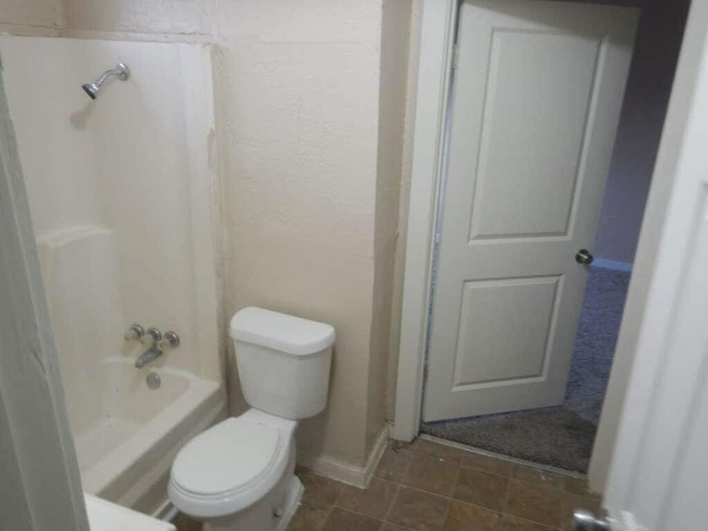 Photo - 6405 Conley St