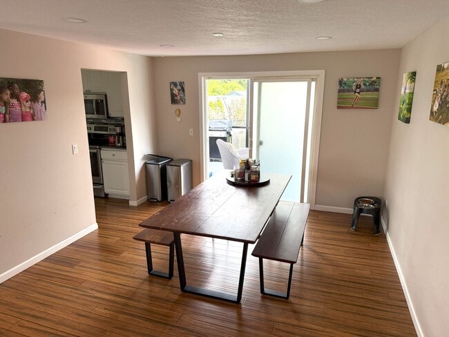Photo - Stunning 4 BR / 3 BA West Beaverton Home with Private Oasis & Sport Court!