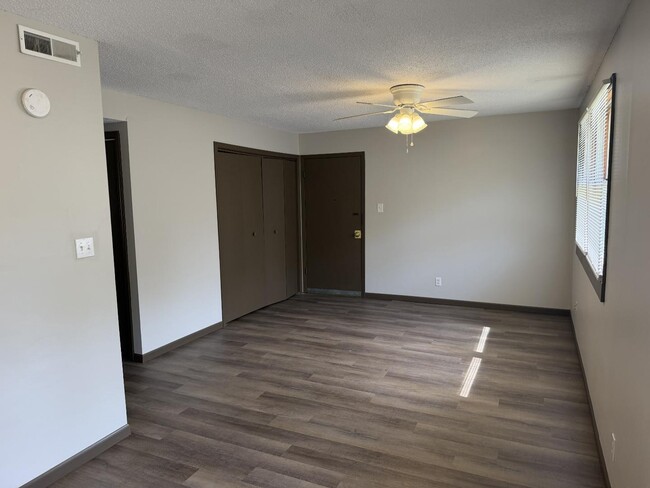 Photo - 714 N Campbell St
