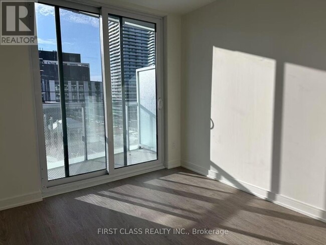 Photo - 425 Front St E Unit 1006