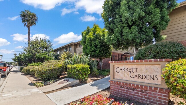 Photo - Garrett Gardens