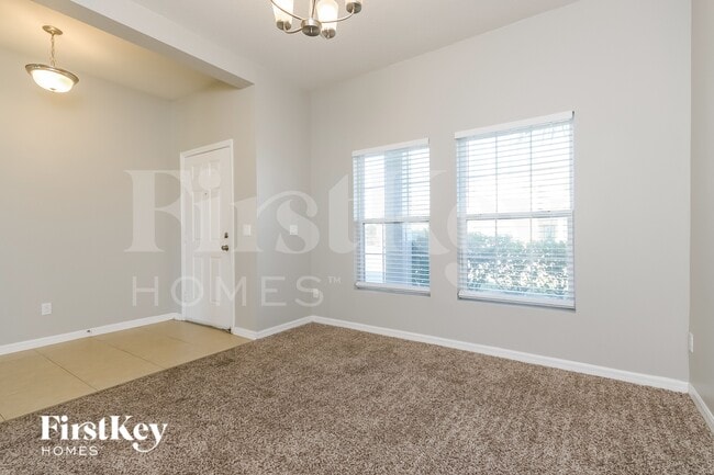 Photo - 2501 Isabela Terrace