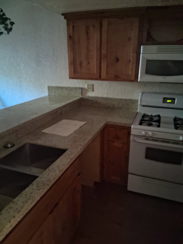 Photo - 775 Summit Blvd Unit #4