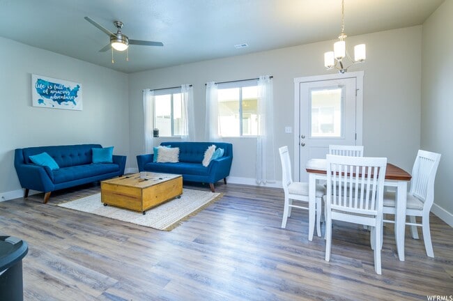 Photo - 2270 W 2650 S