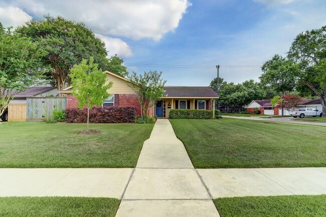 Building Photo - 2330 Willowby Dr Rental
