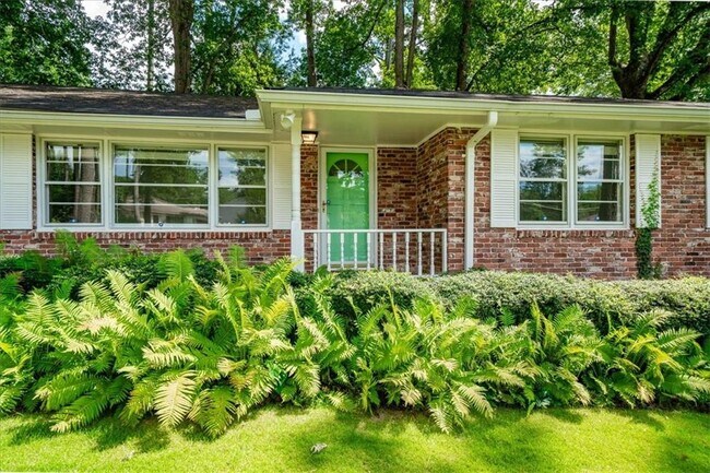 Photo - 2038 S Akin Dr