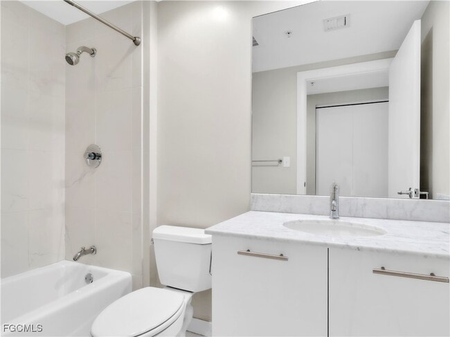 Photo - 3000 Oasis Grand Blvd Unit 2905