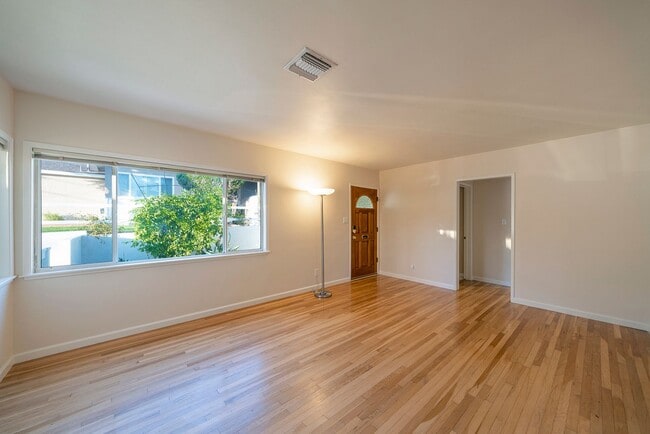 Photo - Charming Redondo Beach Home Rental!