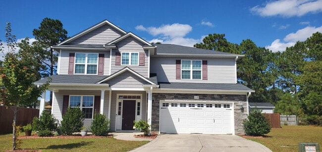 Building Photo - Spectacular!