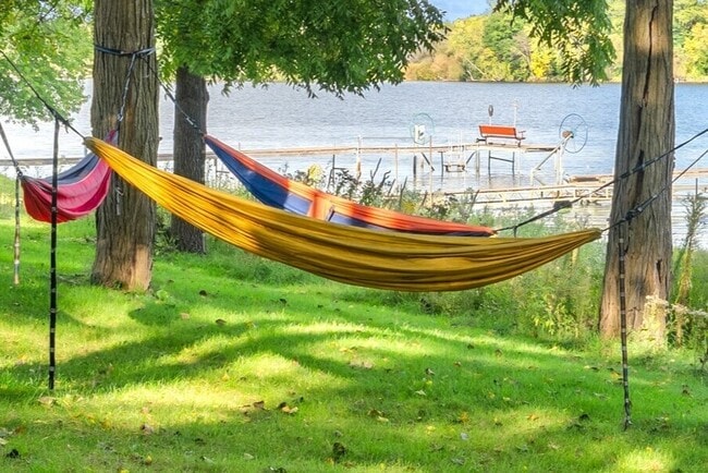 Building Photo - Cross Lake Estates - Furnished Rentals