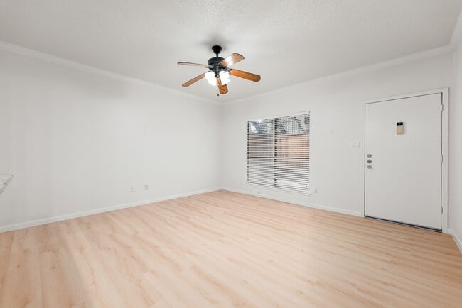 Photo - 5711 Sugar Hill Dr Unit 69
