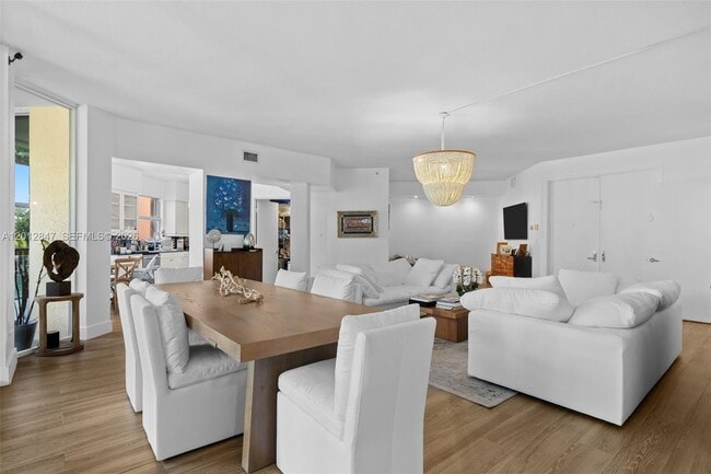 Photo - 731 Crandon Blvd Unidad 308