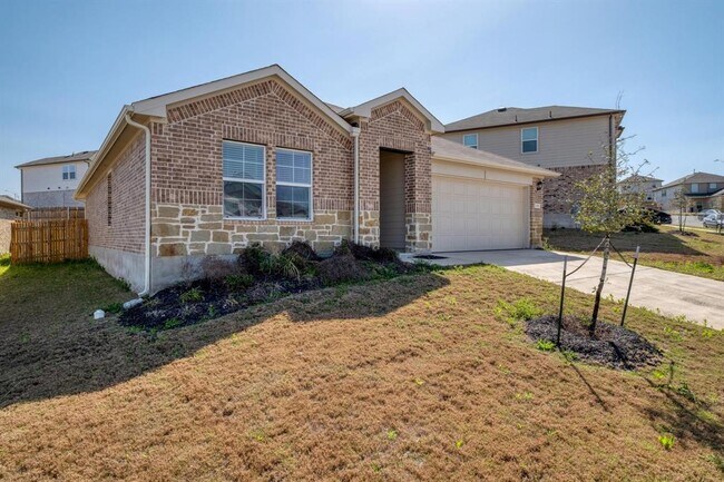 Building Photo - 109 Bethpage Dr Rental