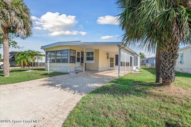 Photo - 938 Wren Cir House