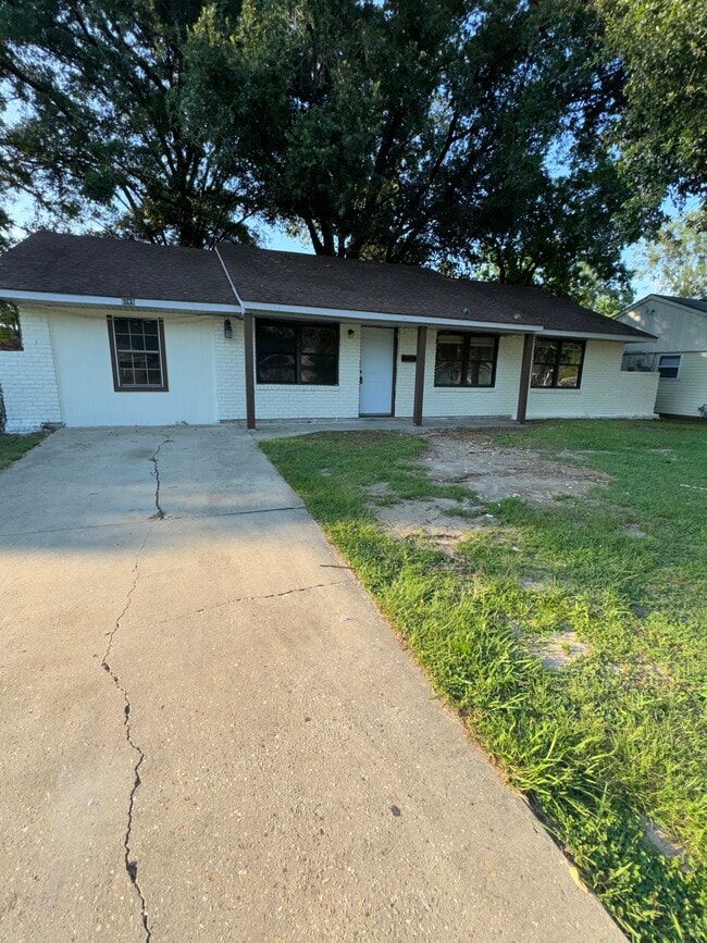 Photo - 6749 Perimeter Dr Casa