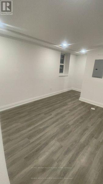 Photo - 217 Jarvis St Unité 2