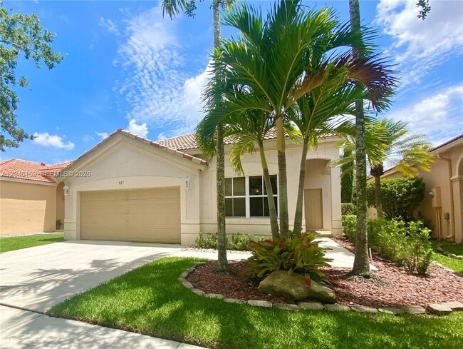 Building Photo - 837 Tanglewood Cir