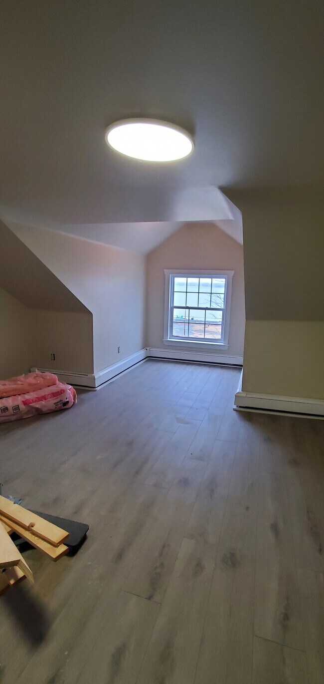 Photo - Harbour view in historic Pictou, NS Unit Apt5