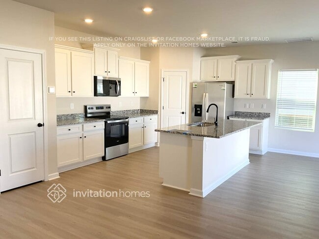 Photo - 3326 Strong Box Lane