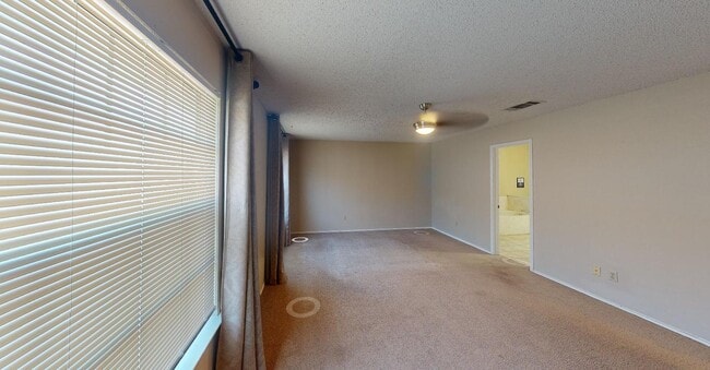 8503 Columbia Falls Dr