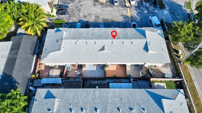 Building Photo - 710 SW 114th Ave Unit C3