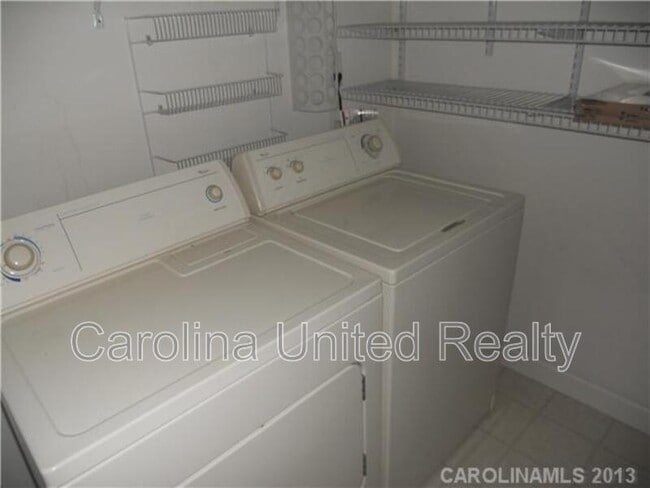 Photo - 10675 Hill Point Ct