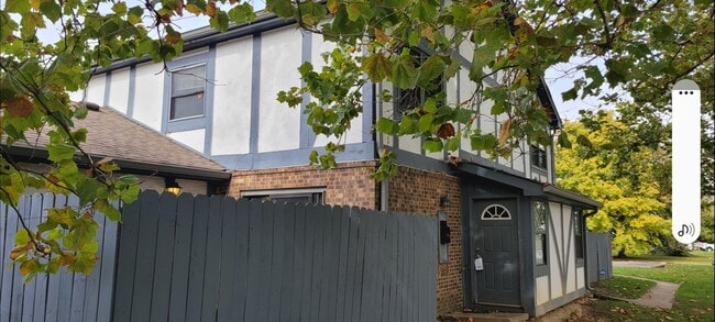 Photo - 3662 Tudor Park Dr