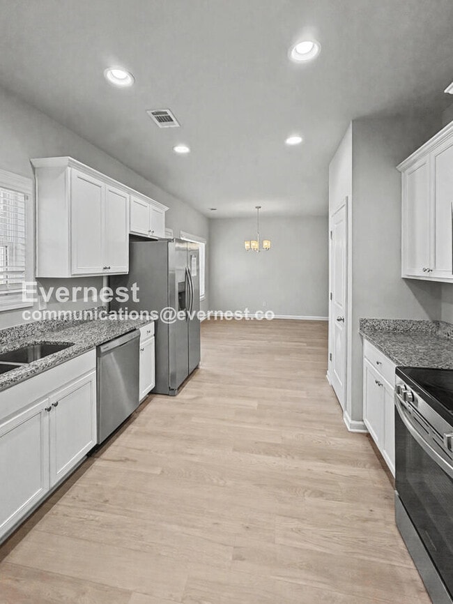 Photo - 322 Bertha Honey Stewart Dr