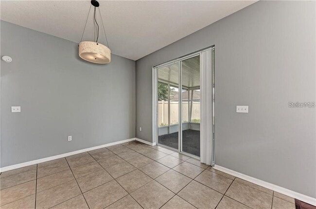 Photo - 10267 Newminster Loop