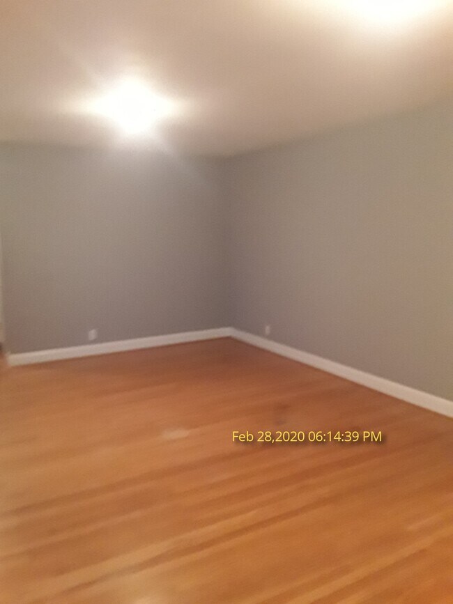 Photo - 307 Short Rd