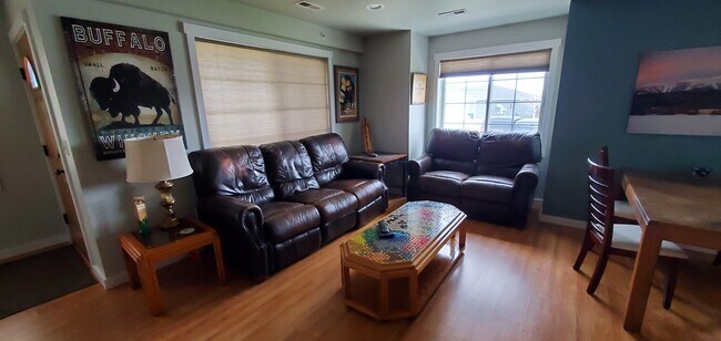 Photo - 36 Talon Way Unit A