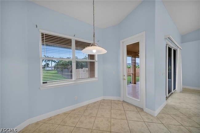 621 NW 37th Ave