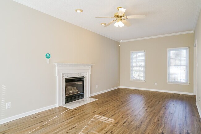 Photo - 11 Redding Ct