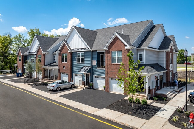 Exterior de la aldea Kirby - Kirby Village Townhomes