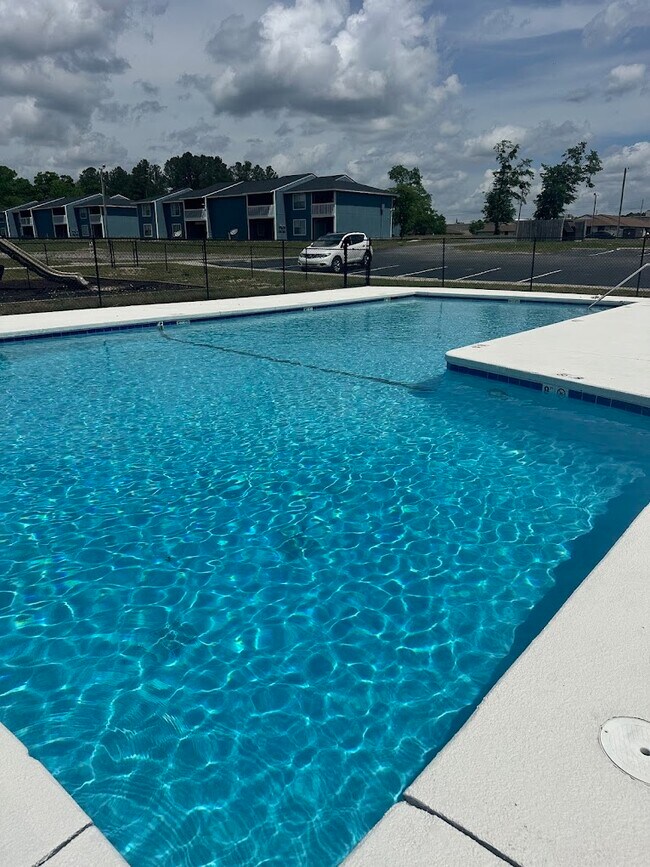 Photo - Pinecrest Village