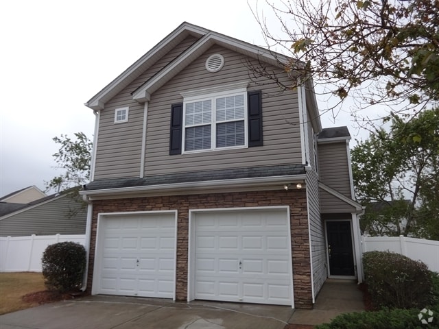 Building Photo - 165 Ilex Dr Rental