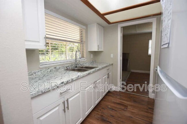 Photo - 1224 Waterview Blvd E