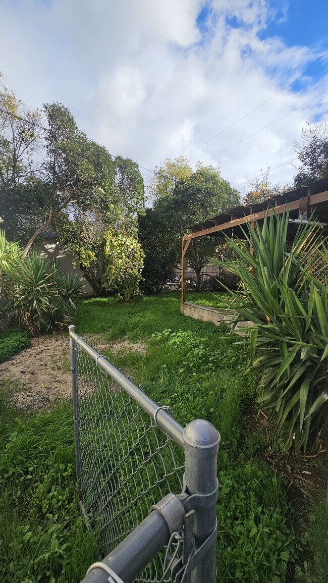 Photo - 2545 Nevada Ave