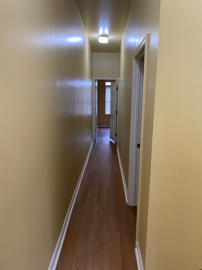 Photo - Spacious Rooms! Hardwood Flooring Througho...