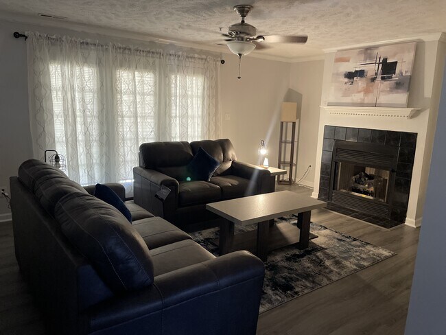 Photo - 380 Bubble Creek Ct